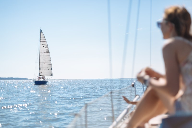 Vacanza in barca a vela in Croazia con acque turchesi